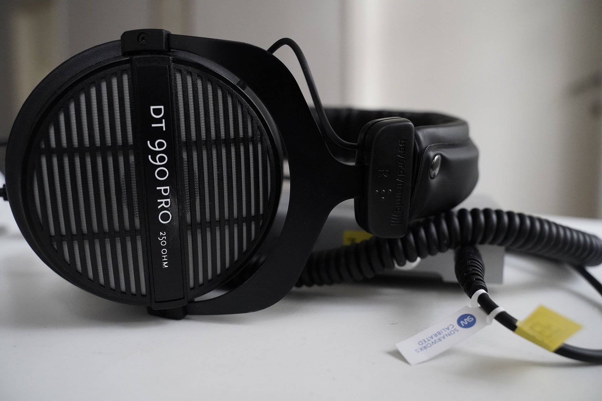 Купить Наушники Beyerdynamic Dt 990 Pro