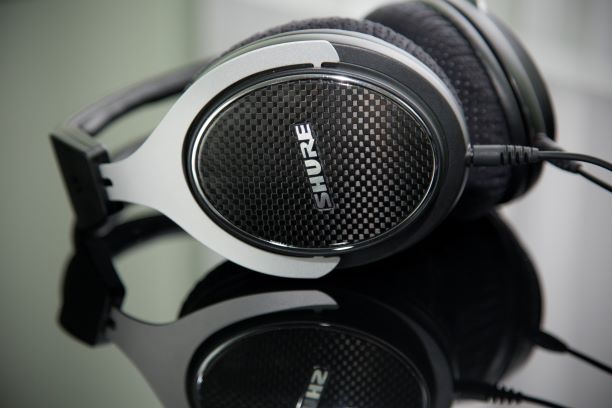Shure SRH1540 Studio Headphone Review 