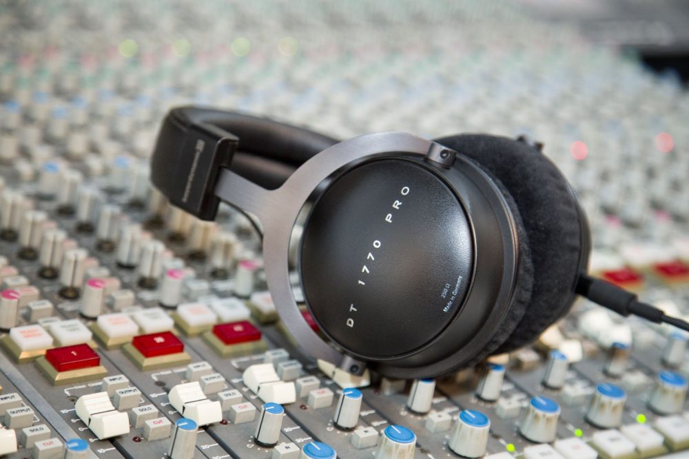 Beyerdynamic DT 1770 Pro Studio Headphone Review - Sonarworks Blog